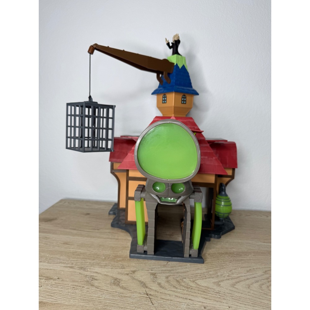 Activision Skylanders Dr. Krankcase's Lair Playset Funplay Hideaway Dr 2014